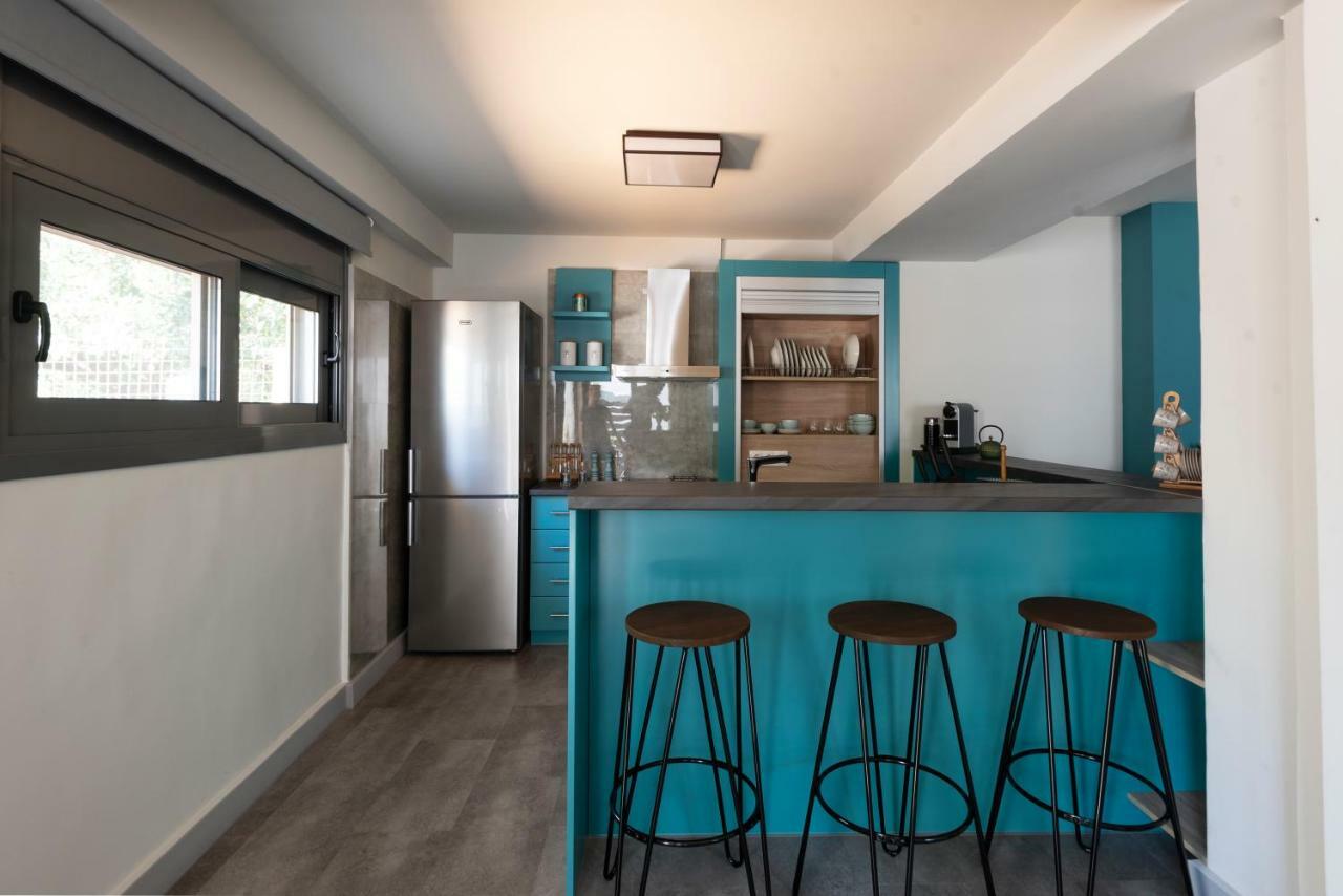 Groundfloor 2Br Apt With Smallyard Near The Heart Of Kalamata Dış mekan fotoğraf