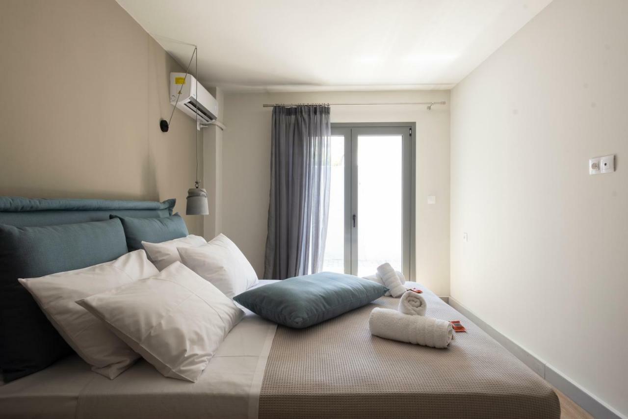 Groundfloor 2Br Apt With Smallyard Near The Heart Of Kalamata Dış mekan fotoğraf